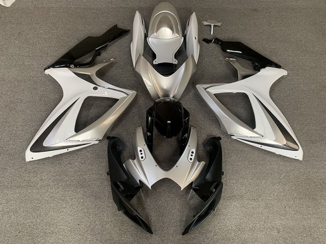 Outlet 2006-2007 Suzuki GSXR 600-750 Motorcycle Fairings - Silver White OEM Style Outlet 2006-2007 Suzuki GSXR 600-750 Motorcycle Fairings - Silver White OEM Style