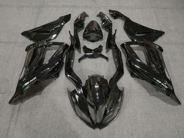 Outlet 2013-2018 Kawasaki ZX6R Motorcycle Fairings - Gloss Black with decals Outlet 2013-2018 Kawasaki ZX6R Motorcycle Fairings - Gloss Black with decals